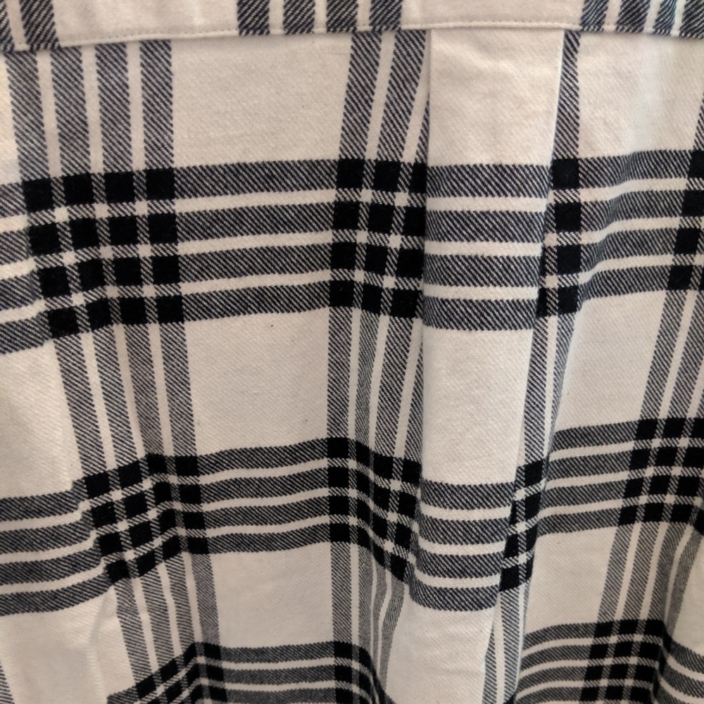 Shirt - Picture 2 of 3
